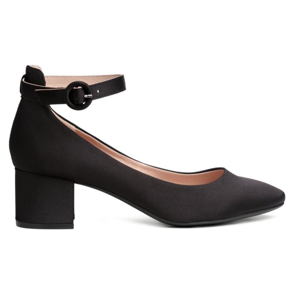 H&M Satin Pumps